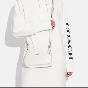 Brand new Coach Teri Shoulder Bag In Signature Canvas